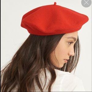 NWT American Apparel Wool Beret